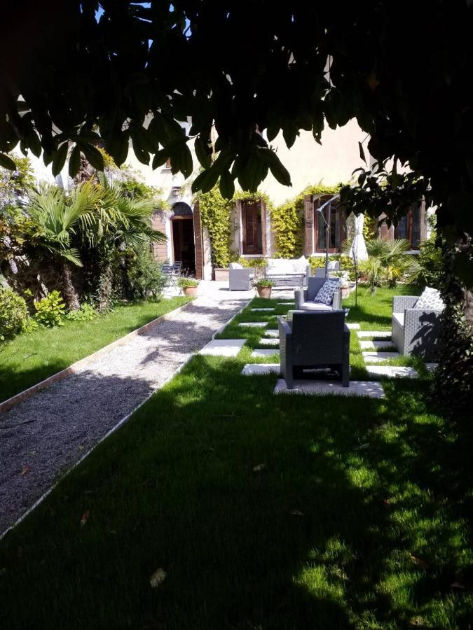 Hotel Residenza La Dimora Imperfetta Salionze Exterior foto